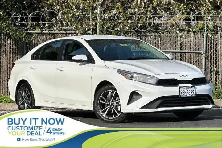 $18500 : Kia Forte 2023 LX 4dr Sedan image 1