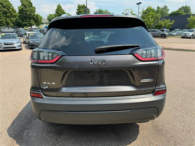 $16998 : 2019 Cherokee Latitude Plus 4 image 6