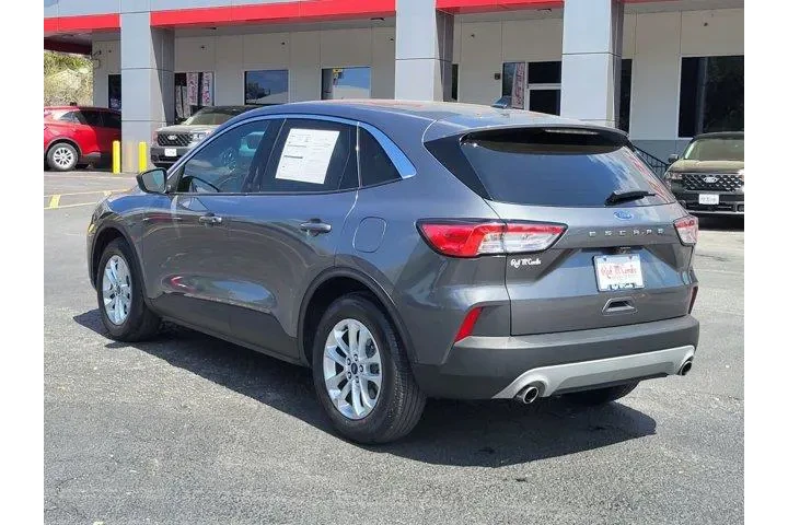$19000 : Ford Escape 2022 SE 4dr SUV image 5