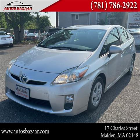 $7900 : Used 2011 Prius 5dr HB III (N image 1