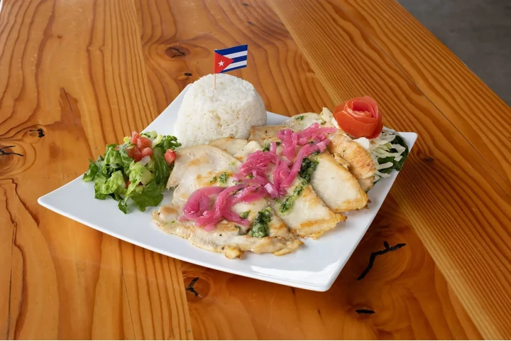 Azúcar Cuban Cuisine image 3