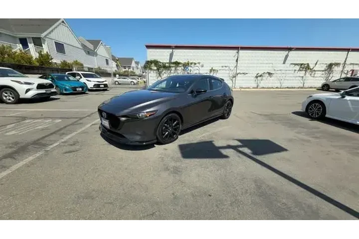 $25793 : Mazda Mazda3 Hatchback 2022 image 2