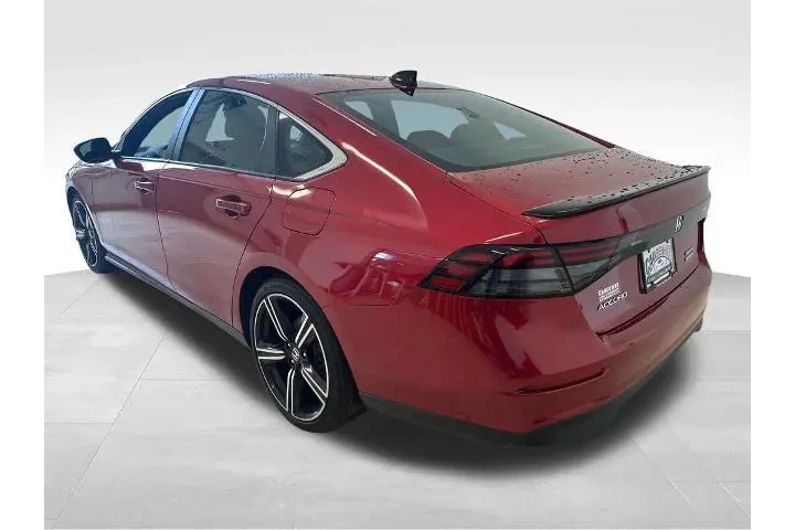 $29987 : Honda Accord Hybrid 2024 Spo image 5