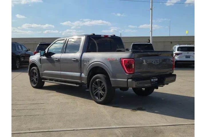 $36500 : Ford F-150 2022 4x4 XLT 4dr image 5