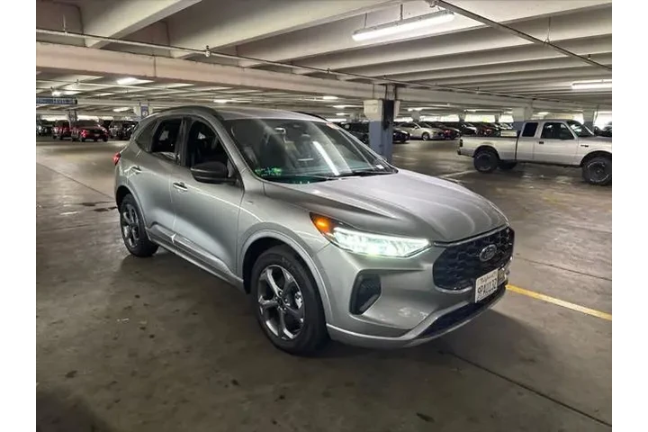 $26500 : Ford Escape Hybrid 2024 ST-L image 4