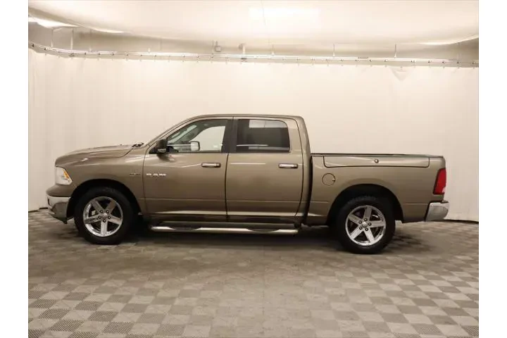 $11074 : Dodge Ram 1500 2009 4x2 SLT image 2
