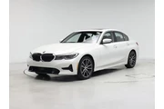$23998 : BMW 3 Series 2019 330i 4dr S thumbnail