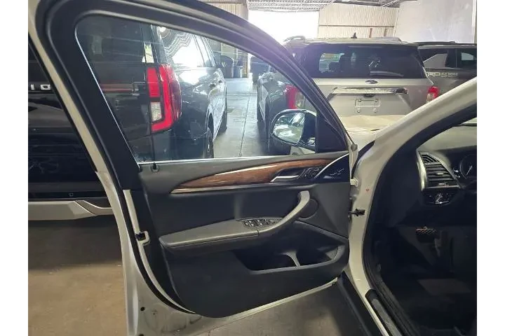 $19100 : BMW X3 2019 sDrive30i 4dr Sp image 10