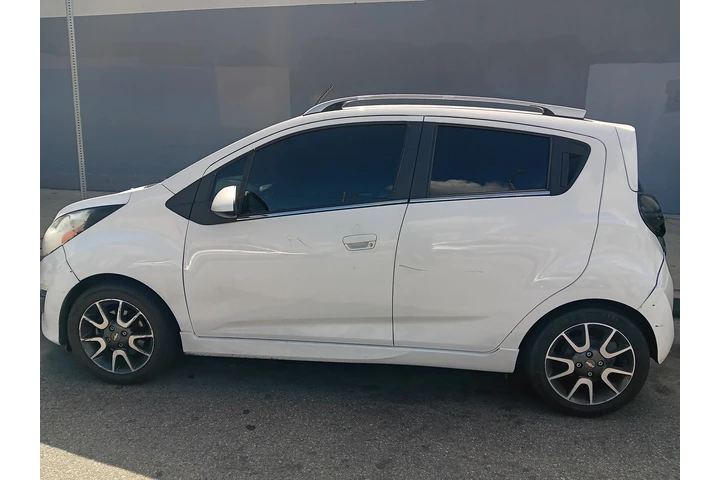 $3 : Chevy spark lt 2013 image 3