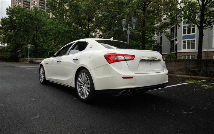 $20000 : 2015 MASERATI GHIBLI image 6