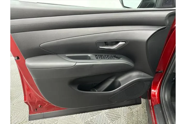 $28172 : Hyundai TUCSON 2025 SEL 4dr image 10