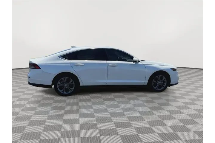 $27500 : Honda Accord 2024 EX 4dr Sed image 9