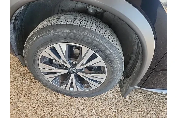 $22506 : Nissan Rogue 2023 SV 4dr Cro image 6