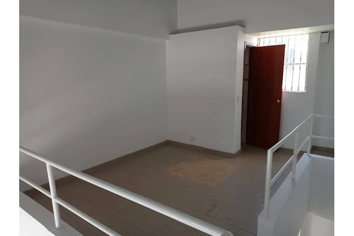 $320000000 : Arriendo local comercial image 4