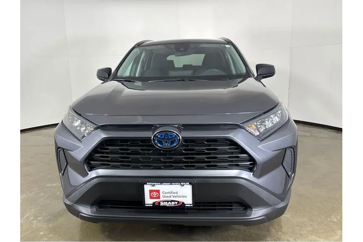$30000 : Gold Certified2021 RAV4 LE image 10