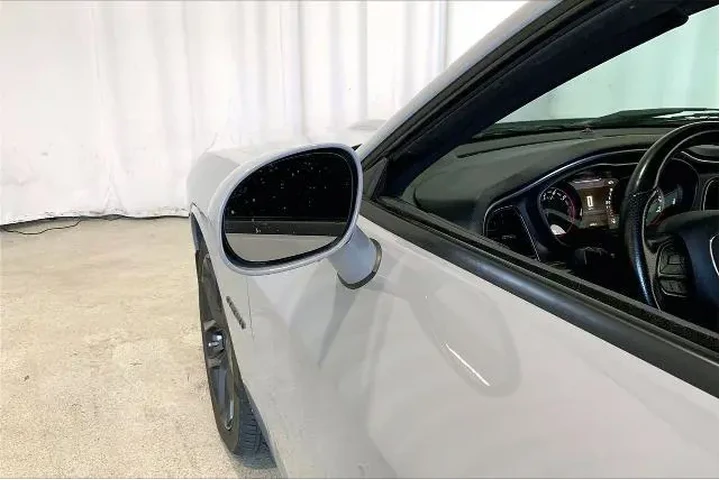 $32991 : Dodge Challenger 2022 R/T 2d image 10