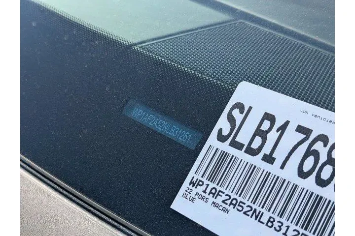 Porsche Macan 2022 AWD GTS 4 image 6