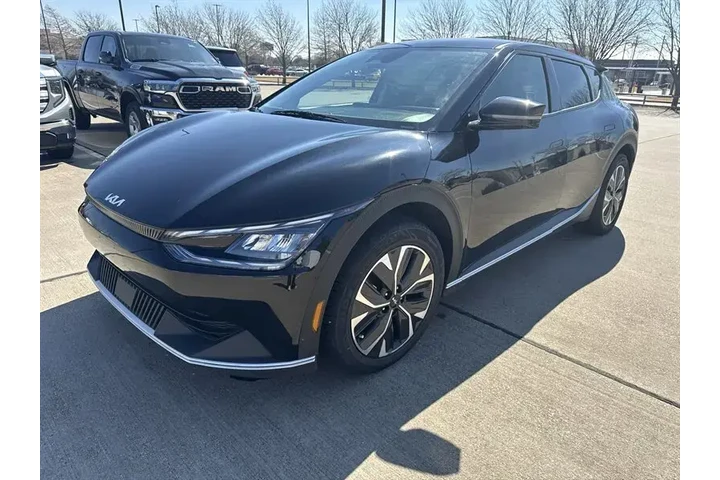 $22420 : Kia EV6 2024 AWD Wind 4dr Cr image 3