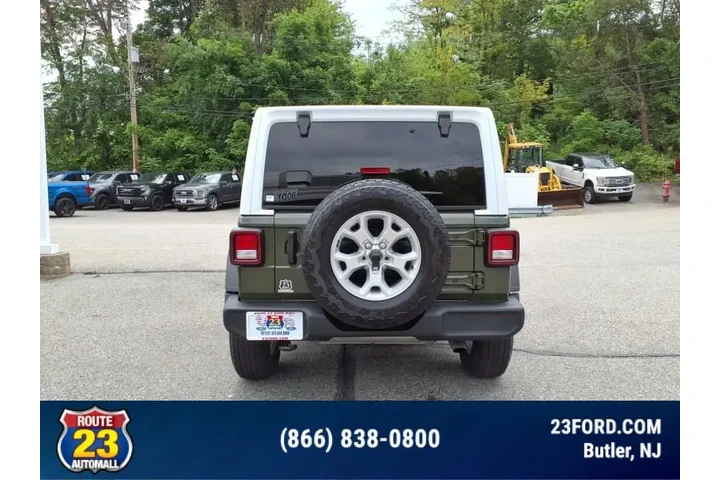 $30836 : Jeep Wrangler Unlimited 2021 image 6