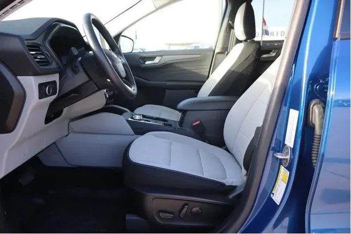 $26990 : Ford Escape 2023 AWD Active image 9