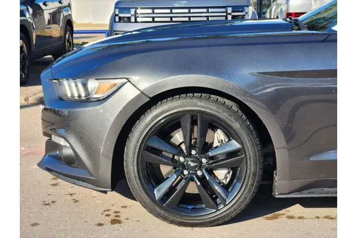 $15800 : Ford Mustang 2015 EcoBoost 2 image 8