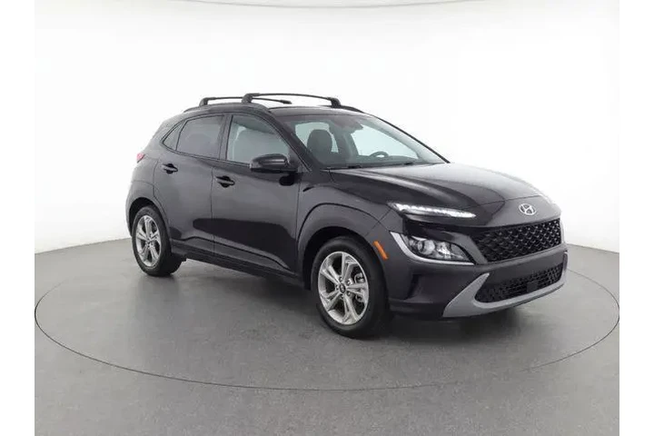 $17151 : Hyundai KONA 2023 SEL 4dr Cr image 2