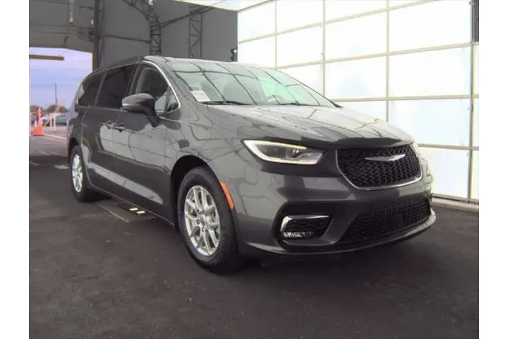 $24193 : Chrysler Pacifica 2023 Touri image 4