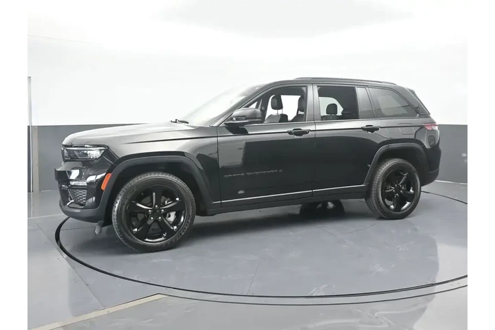 $22498 : Jeep Grand Cherokee 2023 4x2 image 2