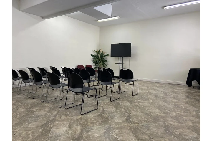 $2500 : SE RENTA ESPACIO PRIVADO image 6