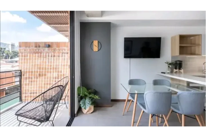 $1 : Apartamento Amueblado en Venta image 2