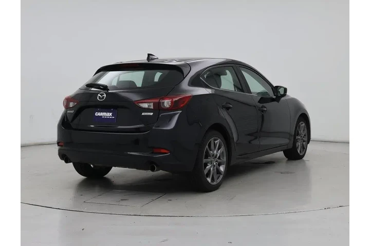 $17998 : Mazda Mazda3 2018 Grand Tour image 8