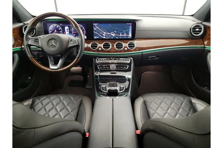 $28998 : Mercedes-Benz E-Class 2017 E image 9