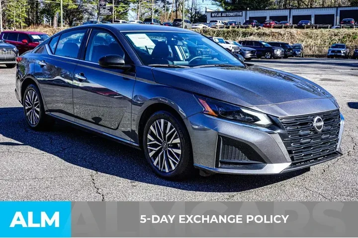 $18920 : Nissan Altima 2024 2.5 SV 4d image 4