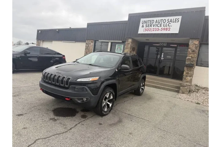 $7450 : 2014 Cherokee Trailhawk image 9