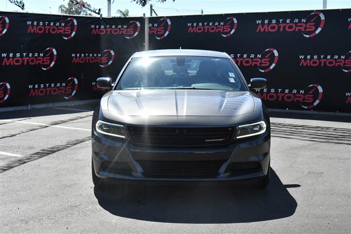 $25988 : Charger SXT image 2