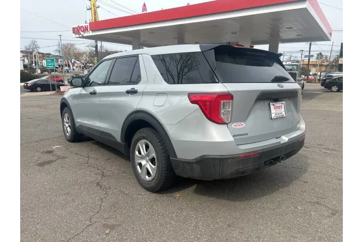 $19499 : 2020 Explorer Hybrid Police I image 5