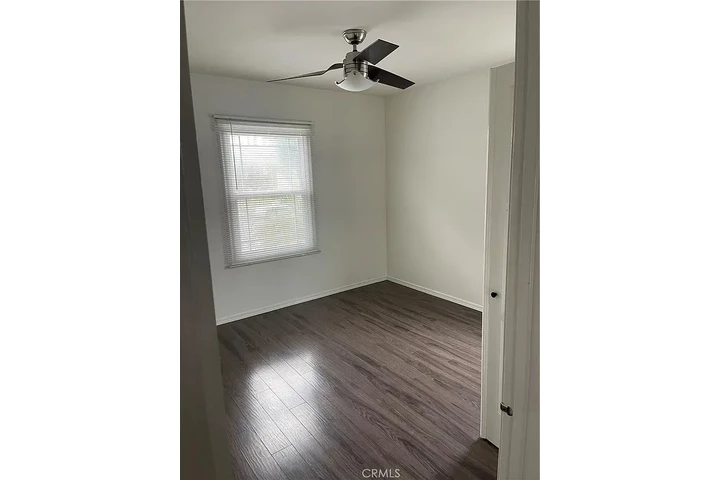$900 : Beautiful Home...LAKEWOOD,CA image 3