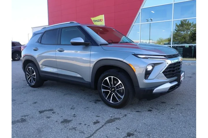 $22990 : Chevrolet Trailblazer 2025 L image 2