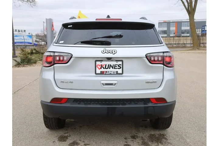 $22477 : Jeep Compass 2025 4x4 Latitu image 8