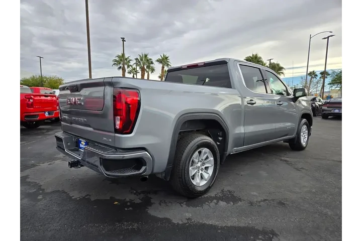 $30994 : GMC Sierra 1500 2024 4x2 SLE image 6
