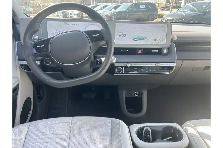 $28547 : Hyundai IONIQ 5 2023 AWD Lim image 8