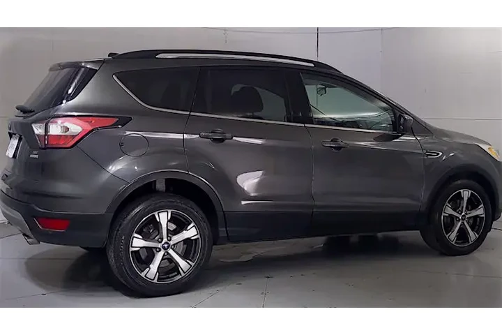 $14795 : 2015 Escape SE 4WD image 6