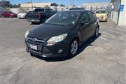 $9450 : 2014 Focus SE Hatchback thumbnail