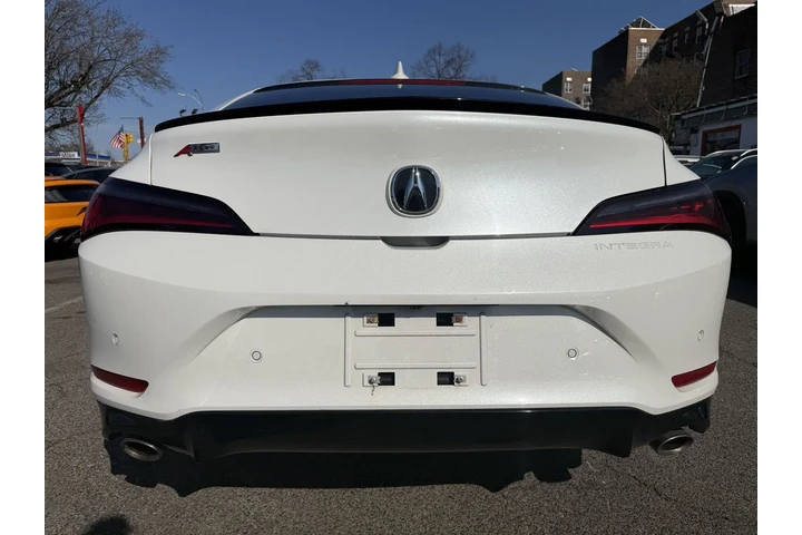 $27990 : Acura Integra 2024 4dr Liftb image 6