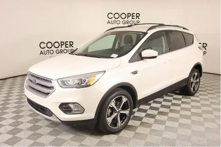 $10143 : Ford Escape 2017 SE 4dr SUV image 10