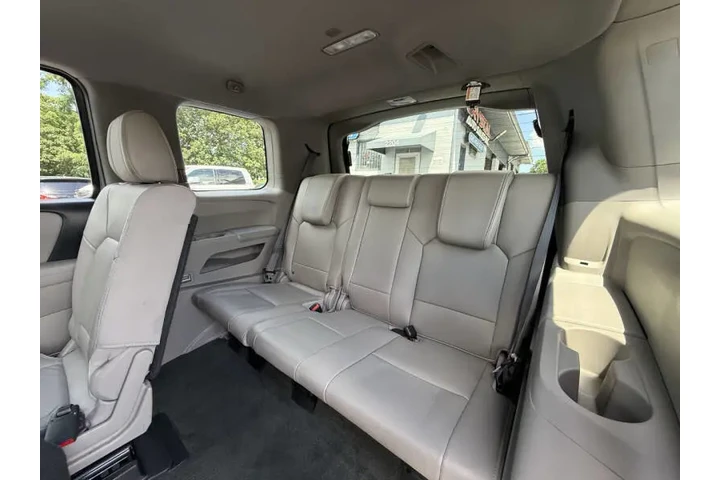 $12495 : 2015 Pilot EX-L image 10