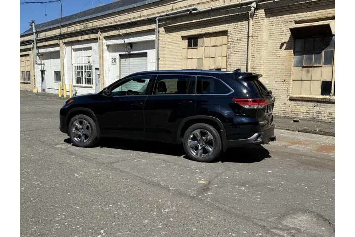 $26988 : 2018 Highlander Limited image 7