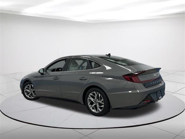 $18544 : Pre-Owned 2023 Sonata SEL image 3