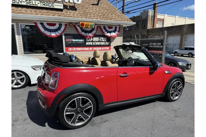 $7399 : 2009 MINI Cooper S image 4
