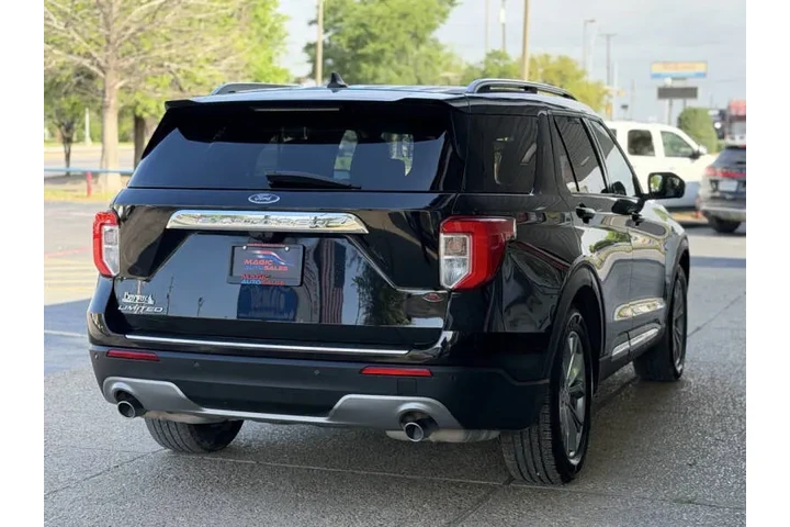 $25999 : 2022 Explorer Limited image 9